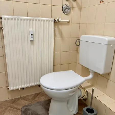 Apartmán Monteurwohnung Mit Balkon Und Parkplatz Lünen